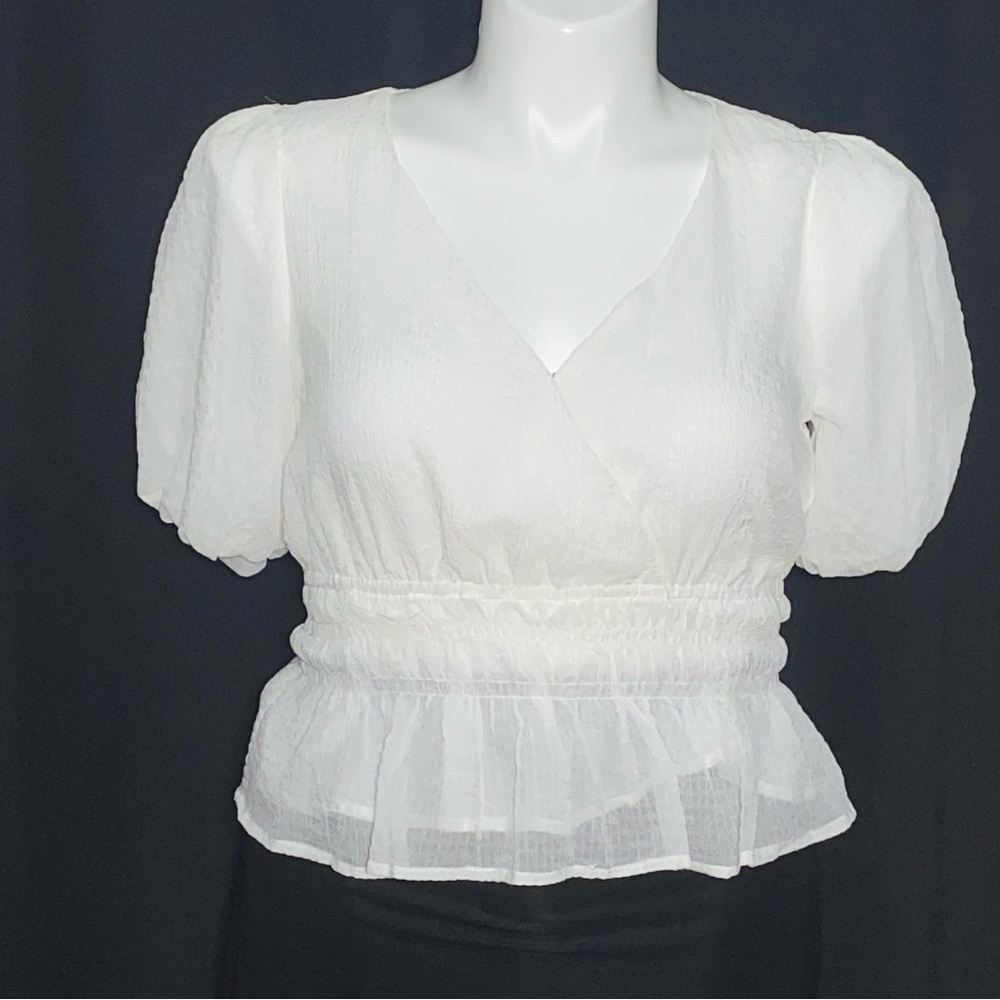 Astr White Puff Sleeve Peplum Blouse